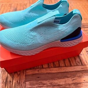 Nike Women's Slip-On Light Teal Knit Running Sneakers